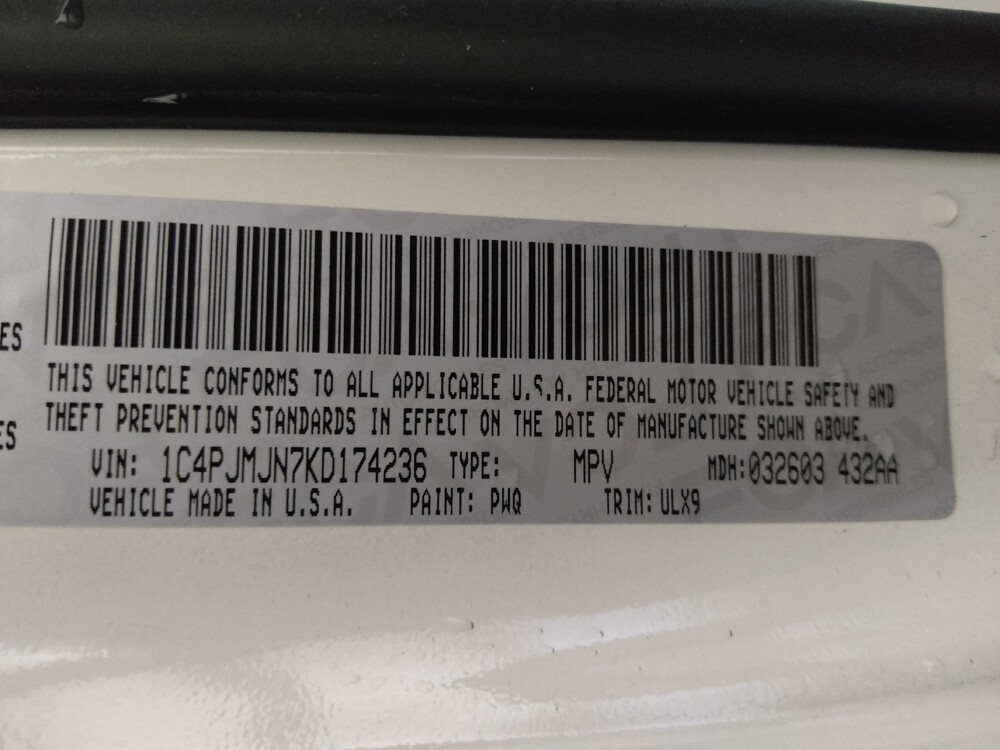 2019 Jeep Cherokee in Live Oak, TX 78233 - 18104289 33