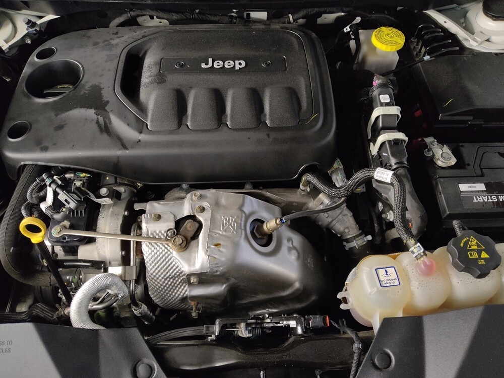 2019 Jeep Cherokee in Live Oak, TX 78233 - 18104289 30