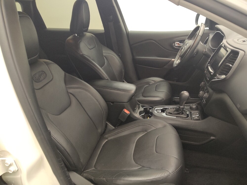 2019 Jeep Cherokee in Live Oak, TX 78233 - 18104289 21