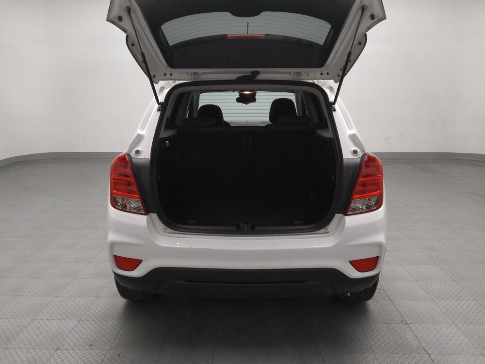 2021 Chevrolet Trax in Tulsa, OK 74145 - 18104296 29