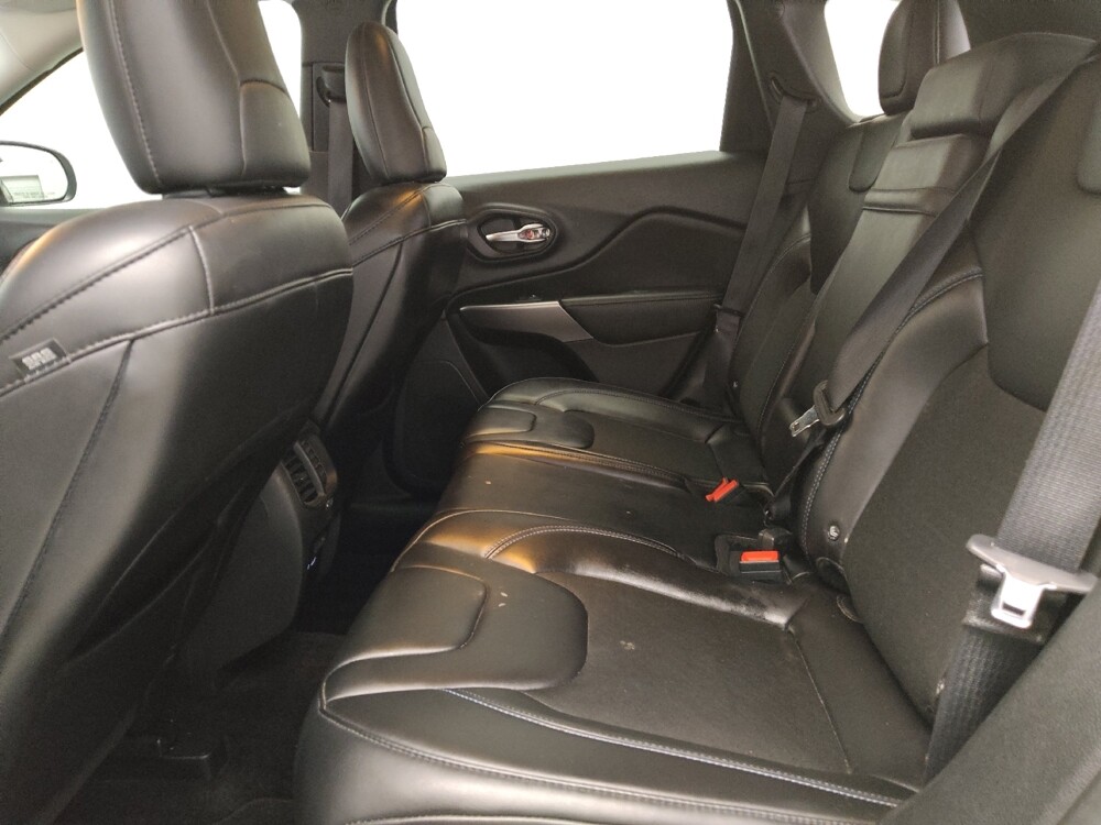 2019 Jeep Cherokee in Plano, TX 75074 - 18104300 18