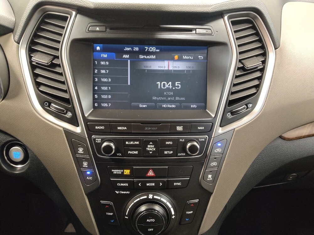 2017 Hyundai Santa Fe in Tulsa, OK 74145 - 18104301 25