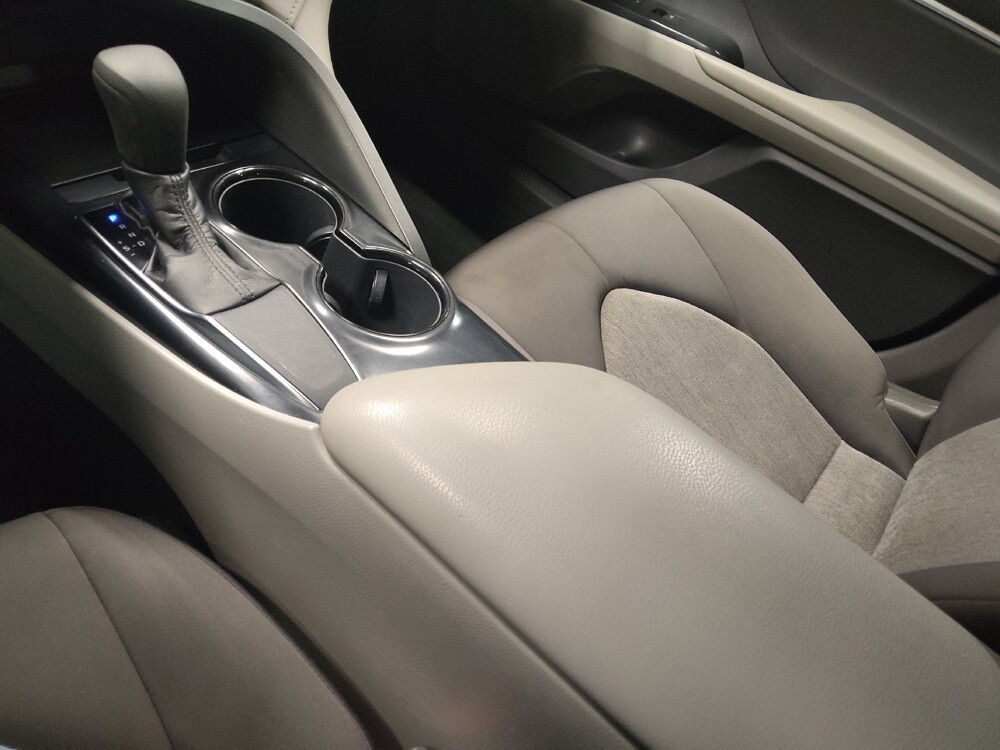 2020 Toyota Camry in Plano, TX 75074 - 18104305 26