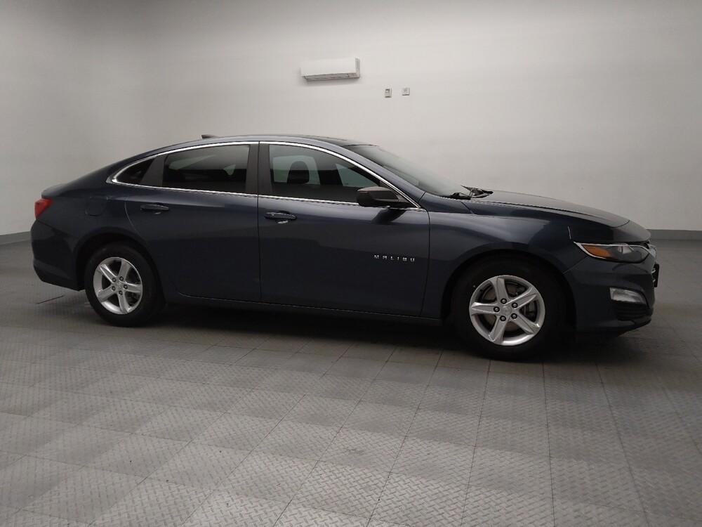 2019 Chevrolet Malibu in Plano, TX 75074 - 18104307 11