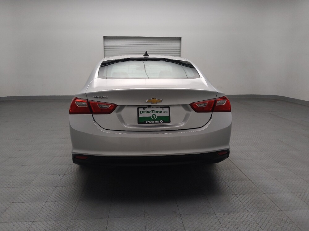 2018 Chevrolet Malibu in Arlington, TX 76011 - 18104318 6