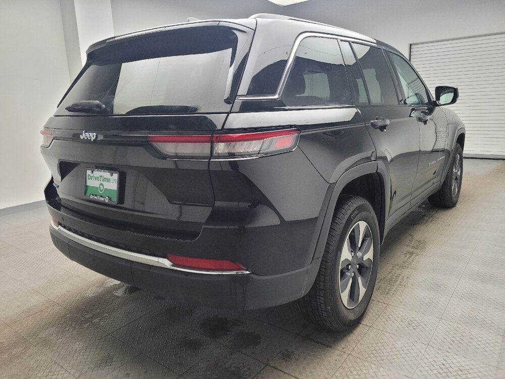 2024 Jeep Grand Cherokee in Taylor, MI 48180 - 18104321 9