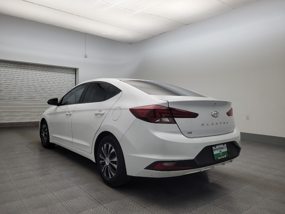 2019 Hyundai Elantra in Phoenix, AZ 85015 - 18104323 5
