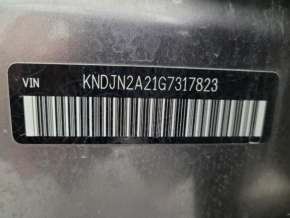 2016 Kia Soul in Tucson, AZ 85705 - 18104326 33