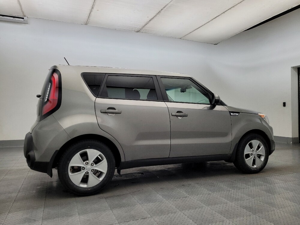 2016 Kia Soul in Tucson, AZ 85705 - 18104326 10