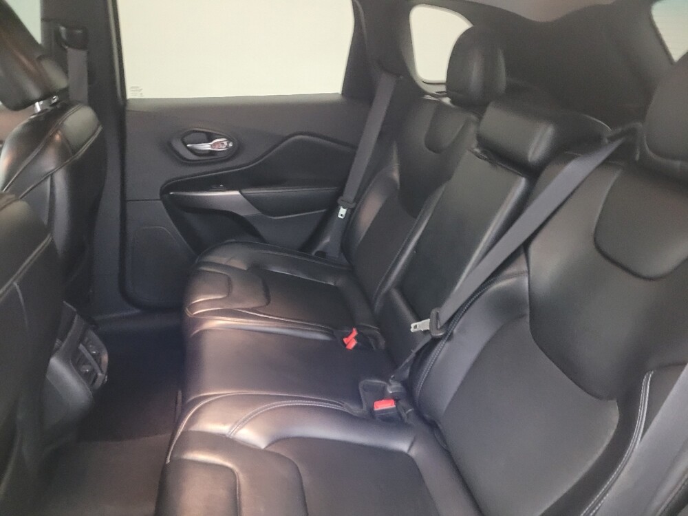 2019 Jeep Cherokee in Albuquerque, NM 87113 - 18104328 18