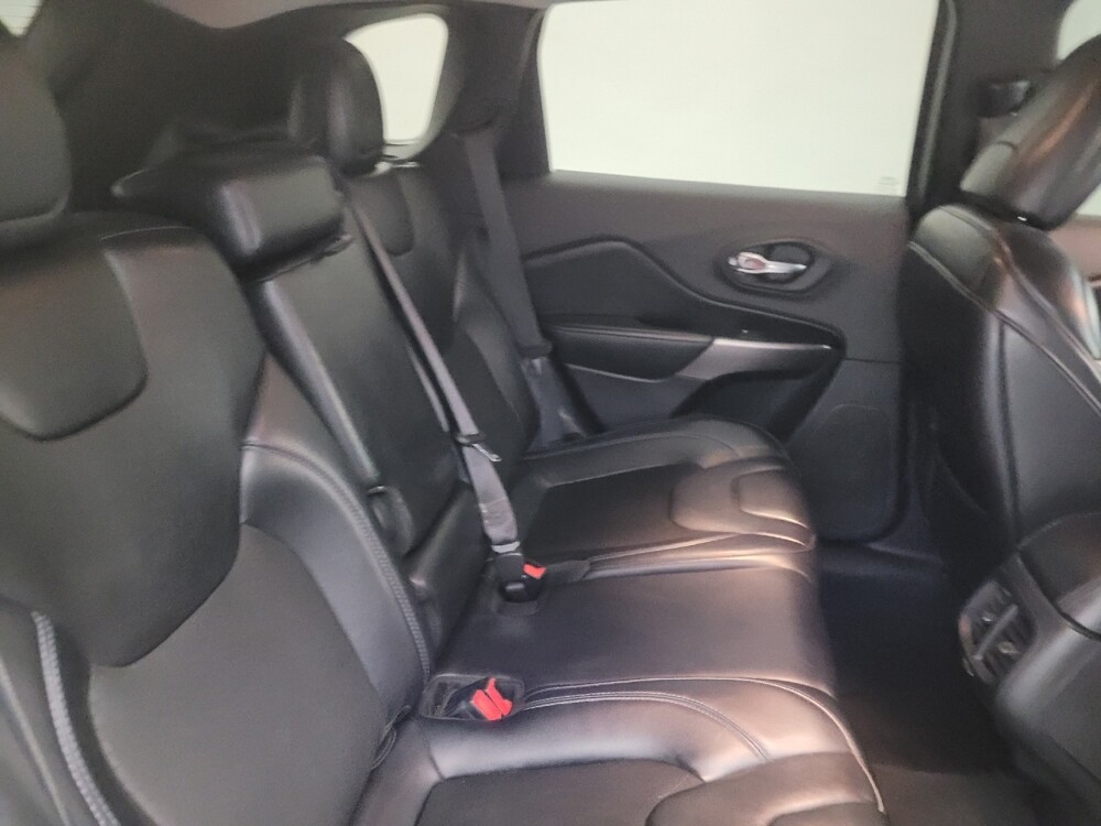 2019 Jeep Cherokee in Albuquerque, NM 87113 - 18104328 19