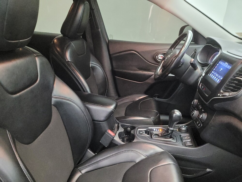 2019 Jeep Cherokee in Albuquerque, NM 87113 - 18104328 21