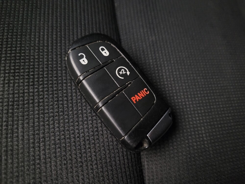 2016 Jeep Grand Cherokee in Albuquerque, NM 87123 - 18104336 32