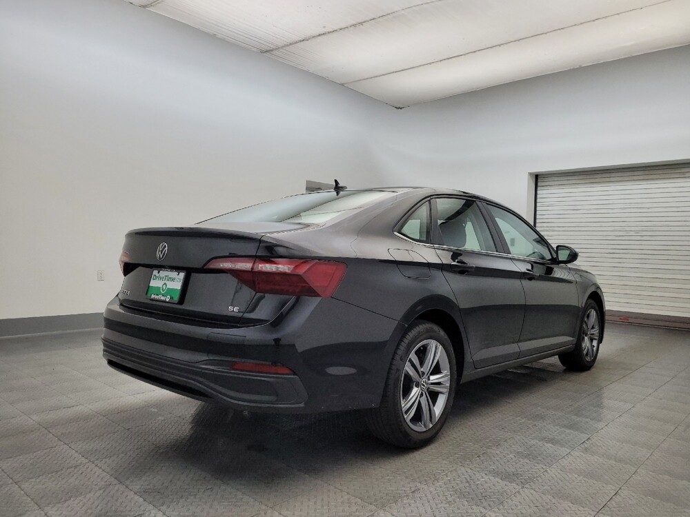 2024 Volkswagen Jetta in Mesa, AZ 85210 - 18104337 9