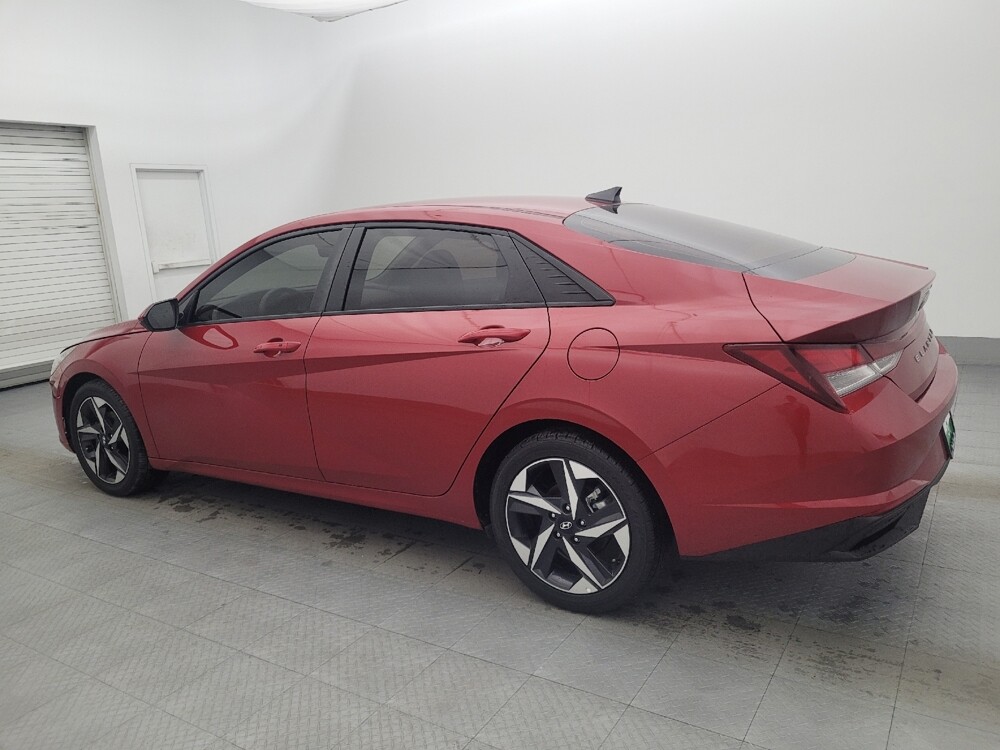 2023 Hyundai Elantra in Ocala, FL 34471 - 18104340 3