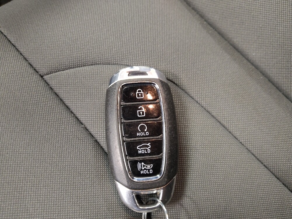 2023 Hyundai Elantra in Ocala, FL 34471 - 18104340 32