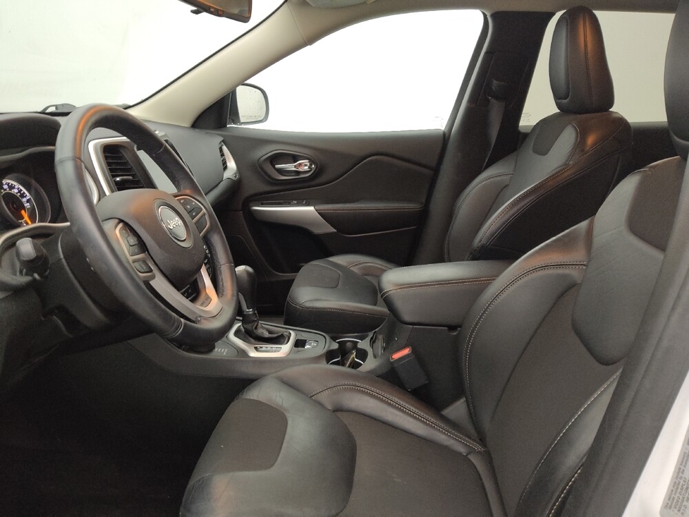 2018 Jeep Cherokee in Tallahassee, FL 32304 - 18104341 17