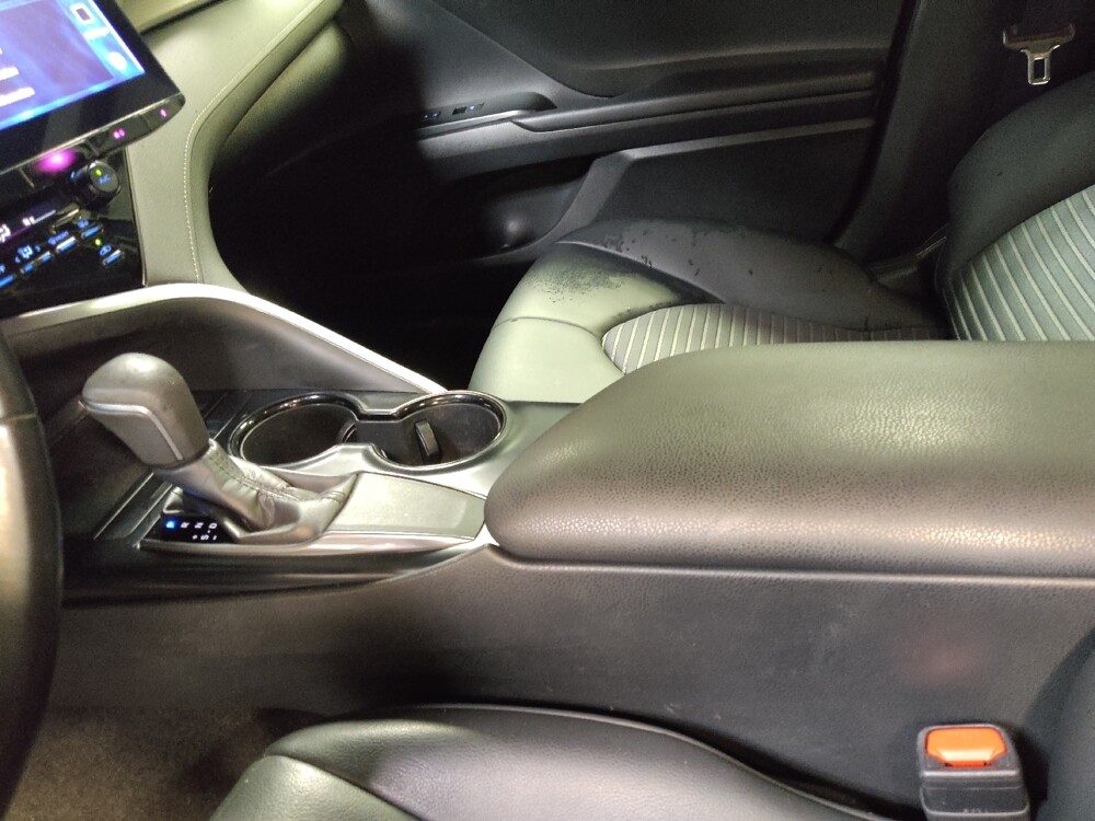 2019 Toyota Camry in Lakeland, FL 33815 - 18104342 26