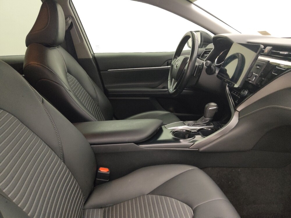 2019 Toyota Camry in Lakeland, FL 33815 - 18104342 21