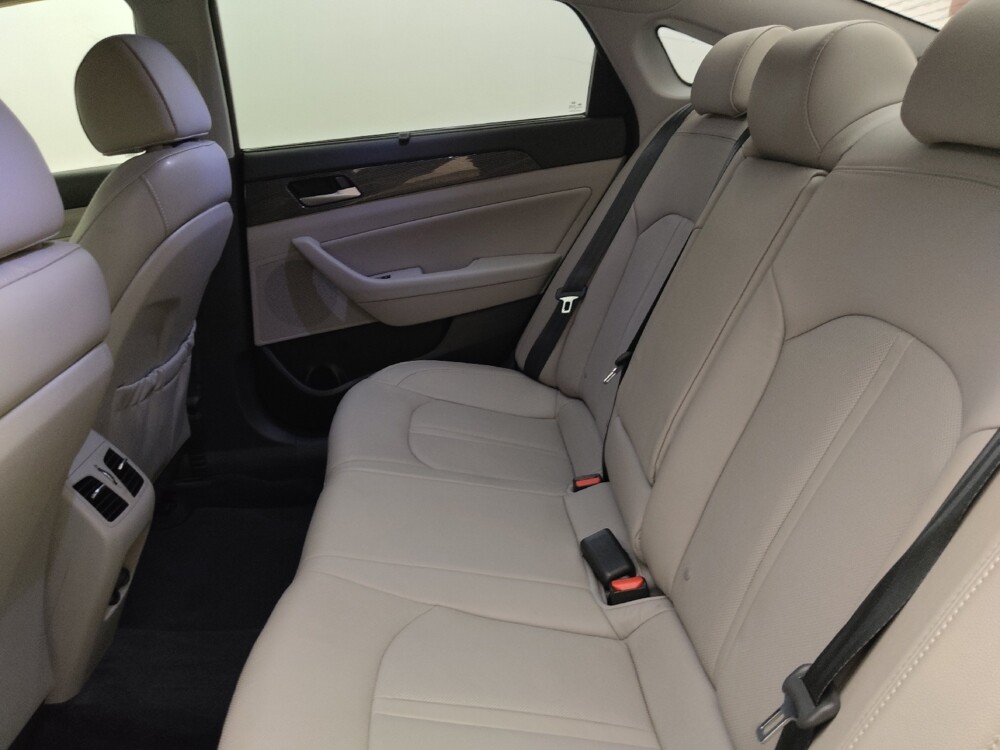 2018 Hyundai Sonata in Knoxville, TN 37923 - 18104348 18