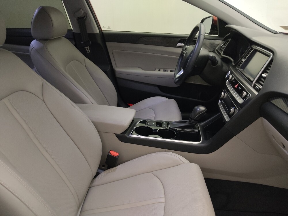 2018 Hyundai Sonata in Knoxville, TN 37923 - 18104348 21