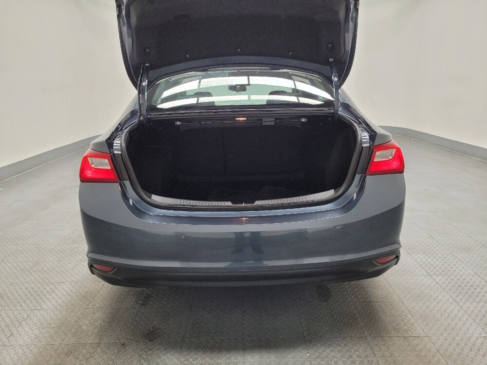 2019 Chevrolet Malibu in Las Vegas, NV 89104 - 18104356 29