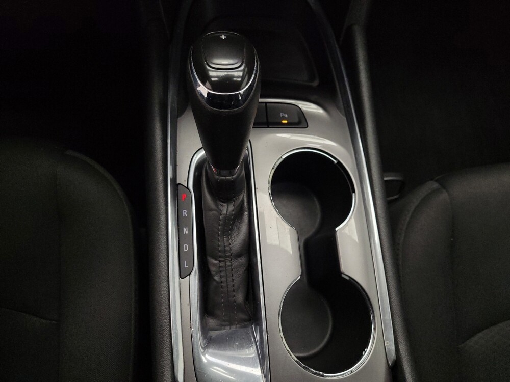 2019 Chevrolet Malibu in Las Vegas, NV 89104 - 18104356 26