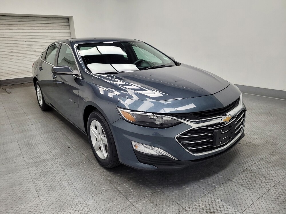 2019 Chevrolet Malibu in Las Vegas, NV 89104 - 18104356 13