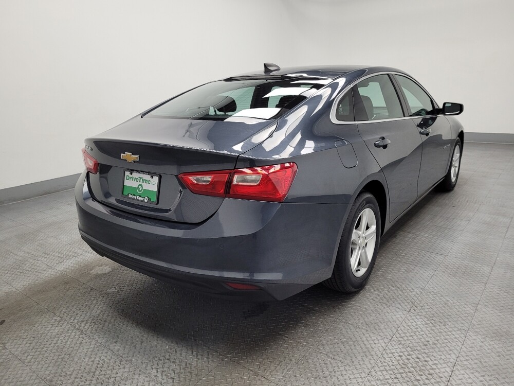2019 Chevrolet Malibu in Las Vegas, NV 89104 - 18104356 9