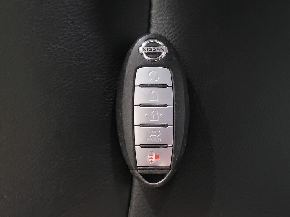 2018 Nissan Altima in Hialeah, FL 33014 - 18104365 32