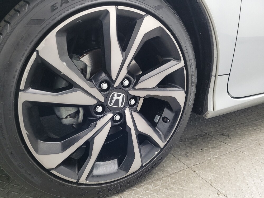 2020 Honda Civic in Hialeah, FL 33014 - 18104368 31