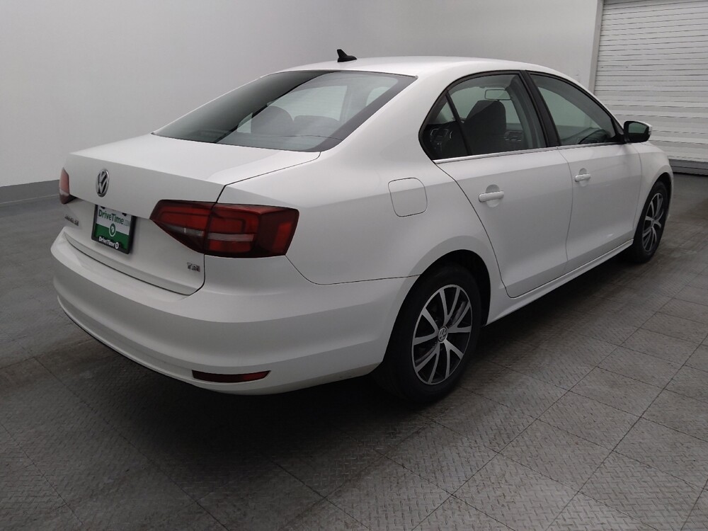 2018 Volkswagen Jetta in Gainesville, FL 32609 - 18104369 9