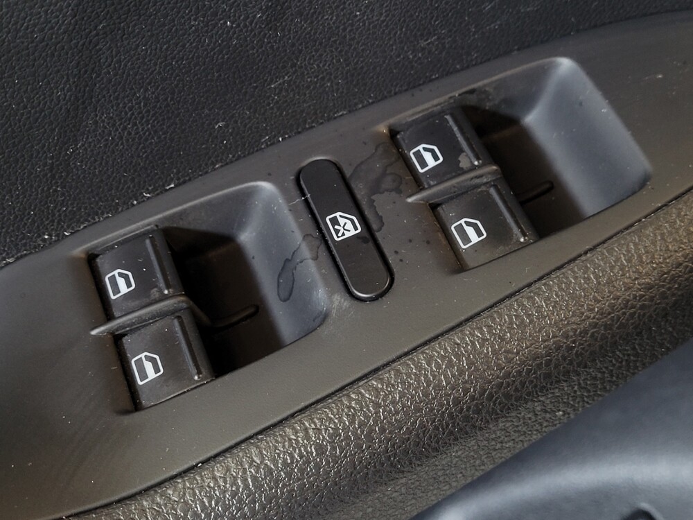 2018 Volkswagen Jetta in Gainesville, FL 32609 - 18104369 27