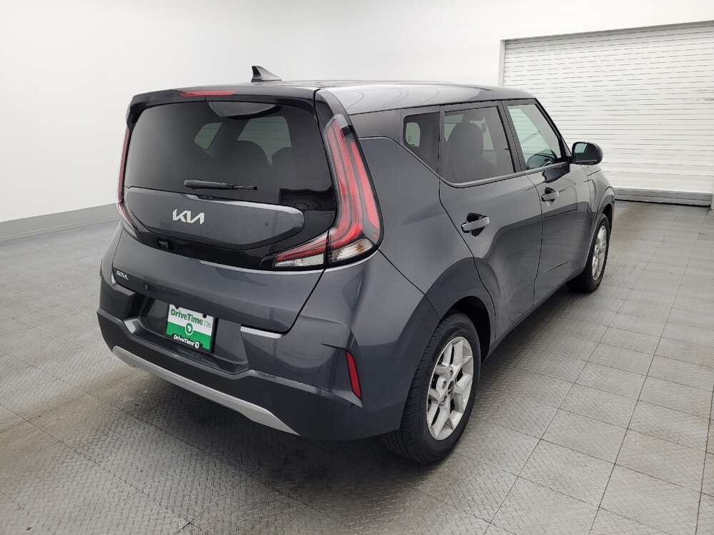 2023 Kia Soul in Gainesville, FL 32609 - 18104372 9