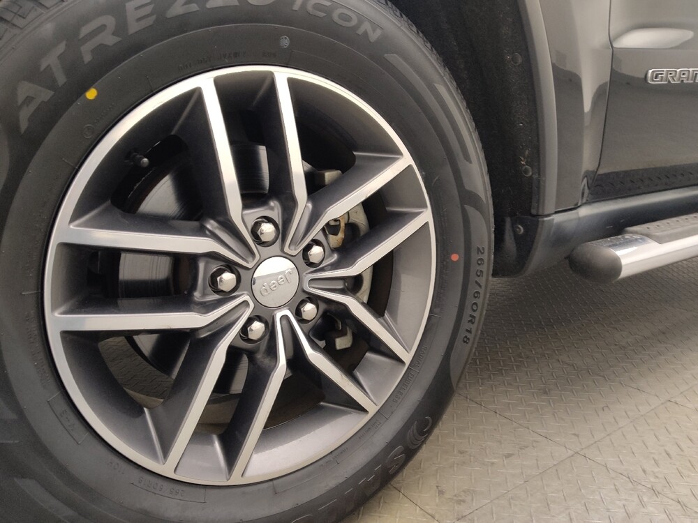 2018 Jeep Grand Cherokee in Savannah, GA 31419 - 18104374 31