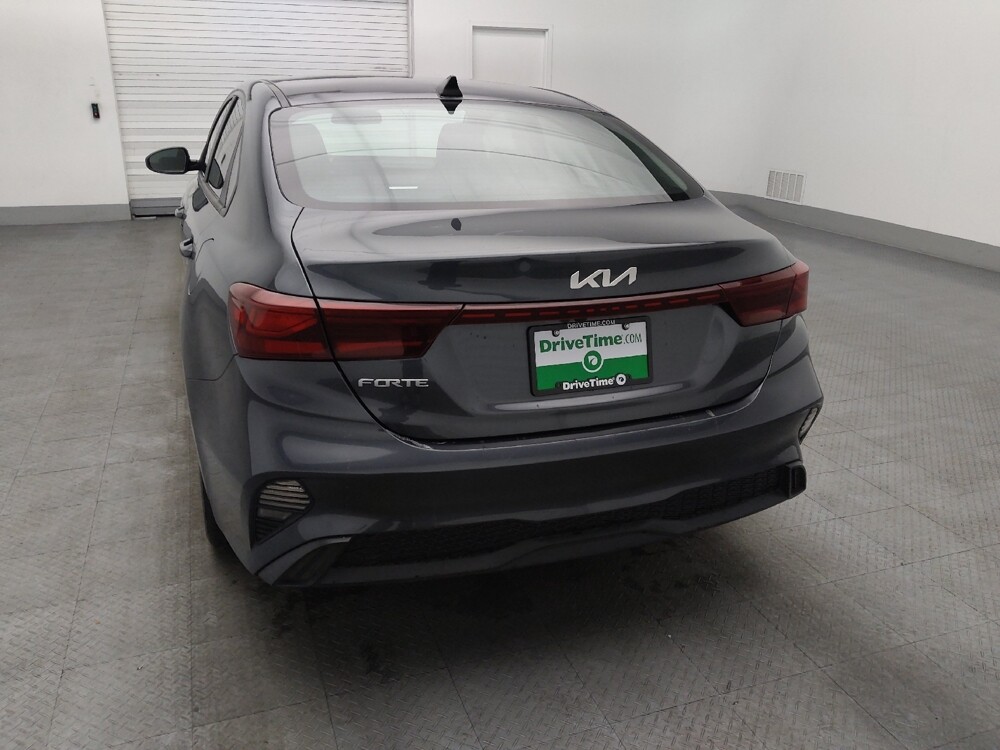 2023 Kia Forte in Pensacola, FL 32505 - 18104375 6
