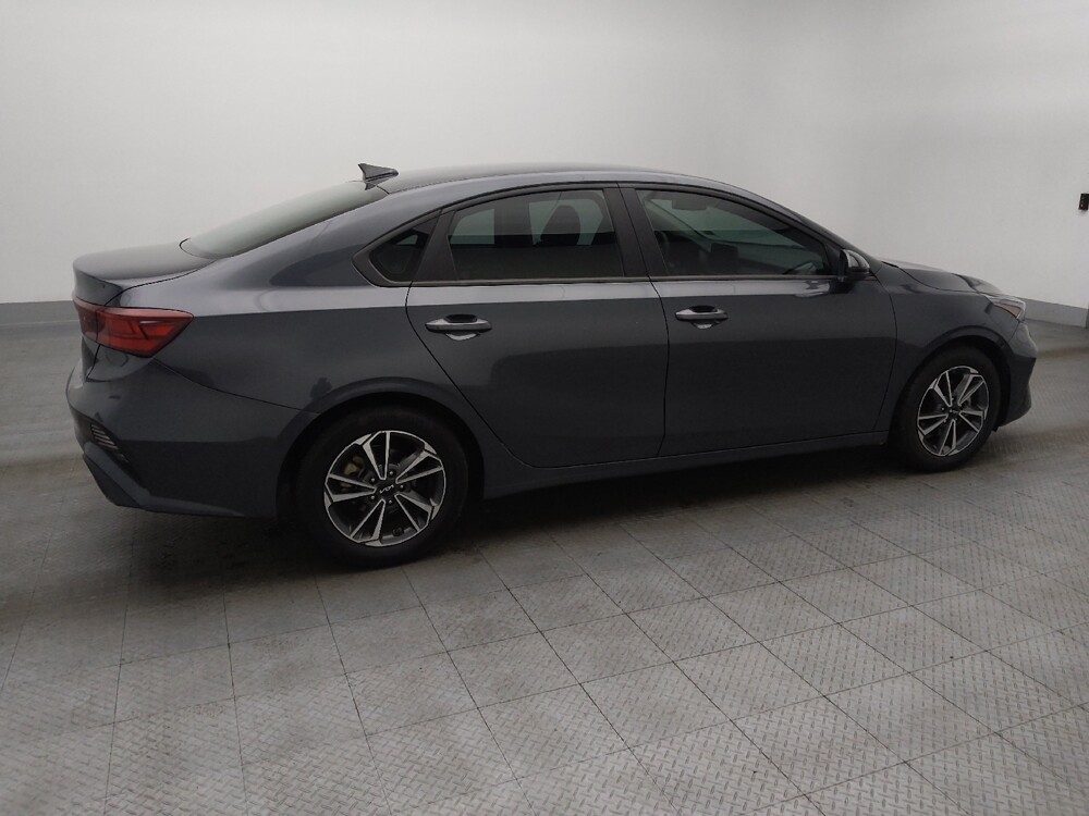 2023 Kia Forte in Pensacola, FL 32505 - 18104375 10