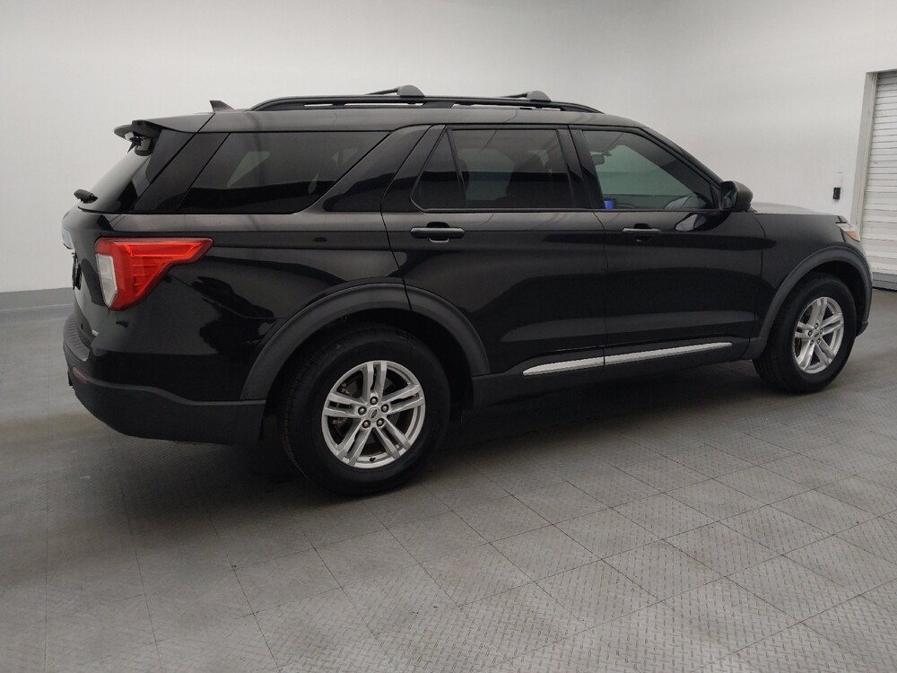 2020 Ford Explorer in Jacksonville, FL 32225 - 18104376 10