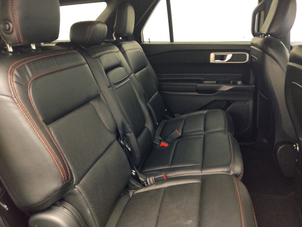 2020 Ford Explorer in Jacksonville, FL 32225 - 18104376 19