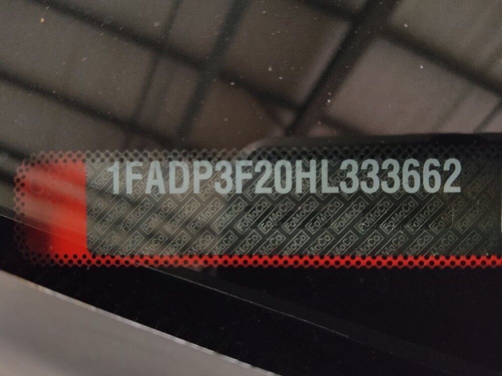 2017 Ford Focus in Marietta, GA 30062 - 18104378 33