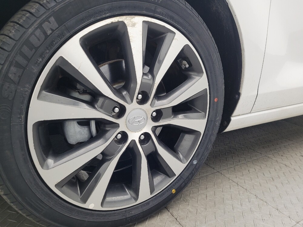 2018 Hyundai Elantra in Pensacola, FL 32505 - 18104380 31