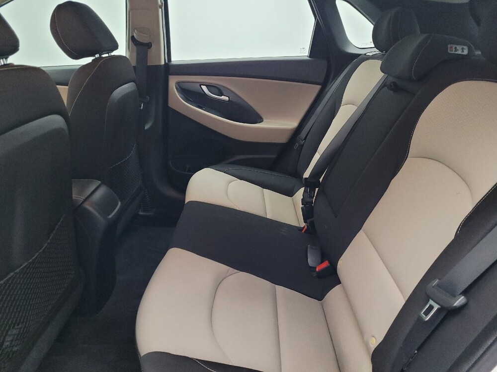 2018 Hyundai Elantra in Pensacola, FL 32505 - 18104380 18