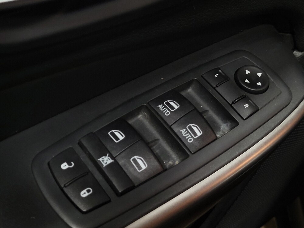 2020 Jeep Cherokee in Laurel, MD 20724 - 18104384 27