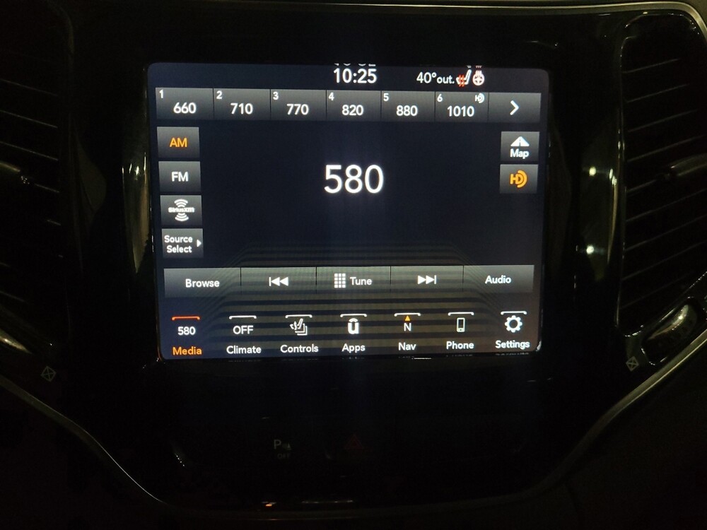 2020 Jeep Cherokee in Laurel, MD 20724 - 18104384 25