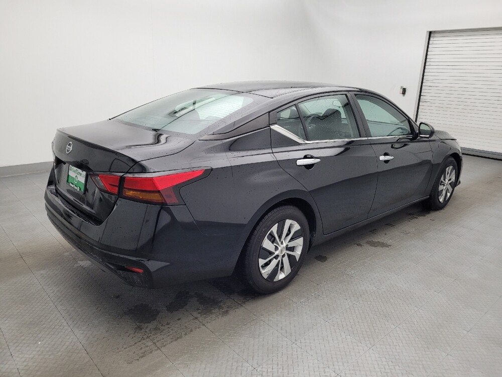 2022 Nissan Altima in Columbia, SC 29210 - 18104392 10