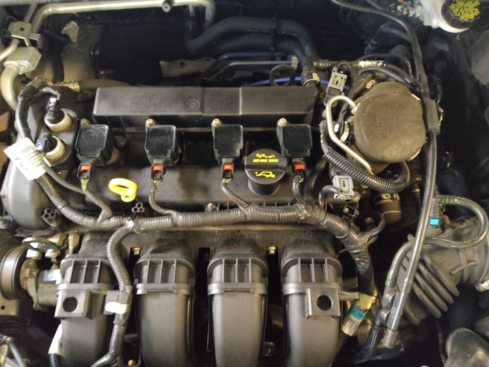 2013 Ford Focus in Columbia, SC 29210 - 18104398 30