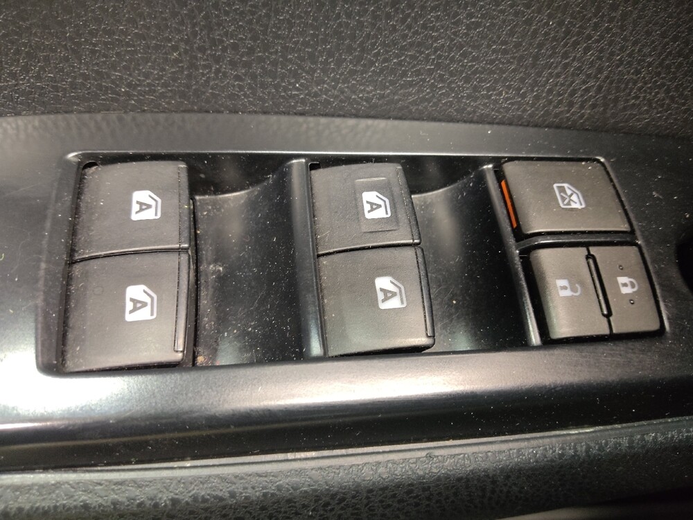 2018 Toyota Camry in Gastonia, NC 28056 - 18104399 27