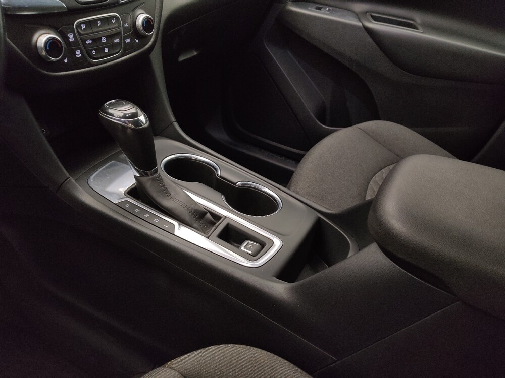 2018 Chevrolet Equinox in Colorado Springs, CO 80909 - 18104408 26