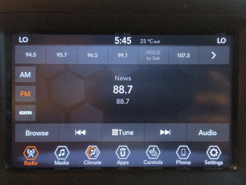 2020 Jeep Renegade in Houston, TX 77034 - 18104423 25