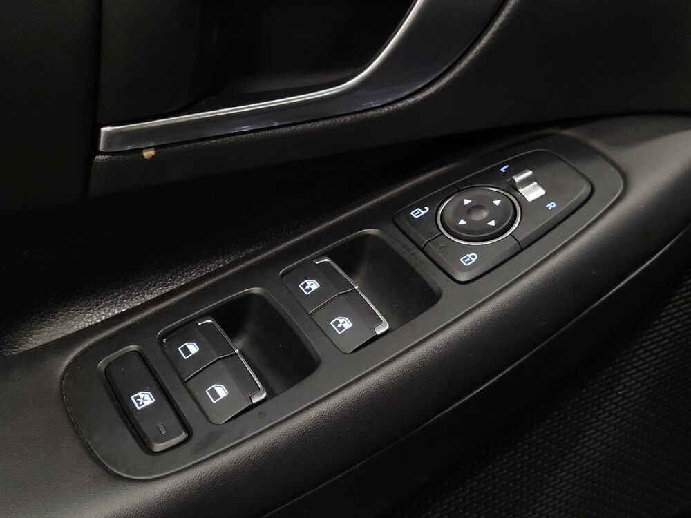 2023 Hyundai Sonata in Pittsburgh, PA 15237 - 18104424 27